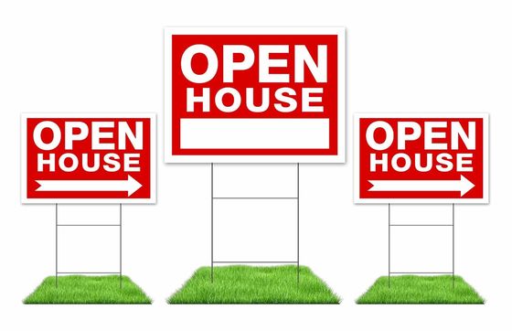 تابلوی کورفلوت (Corflute) - گزینه ای با دوام از جنس پلاستیک موجدار، ایده آل برای نمایشگاه های فضای باز، کمپین ها، سایت های ساختمانی و فعالیت ها