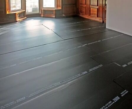 ورق کورفلوت ورق محافظ پلاستیکی لوله کش قابل استفاده مجدد سازگار با محیط زیست طراحی شده برای راه حل های حفاظت از سطح هزینه